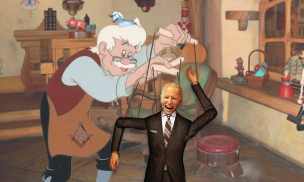Geppetto l-a rechemat în service pe Biden.